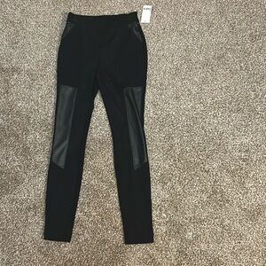 Faux-Leather-Patch Leggings
